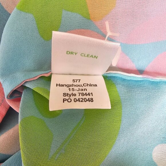 100% Silk Lilly Pulitzer Houston Top, Sorely Blue Mojo, Size Medium, Flaw - Picture 5 of 12